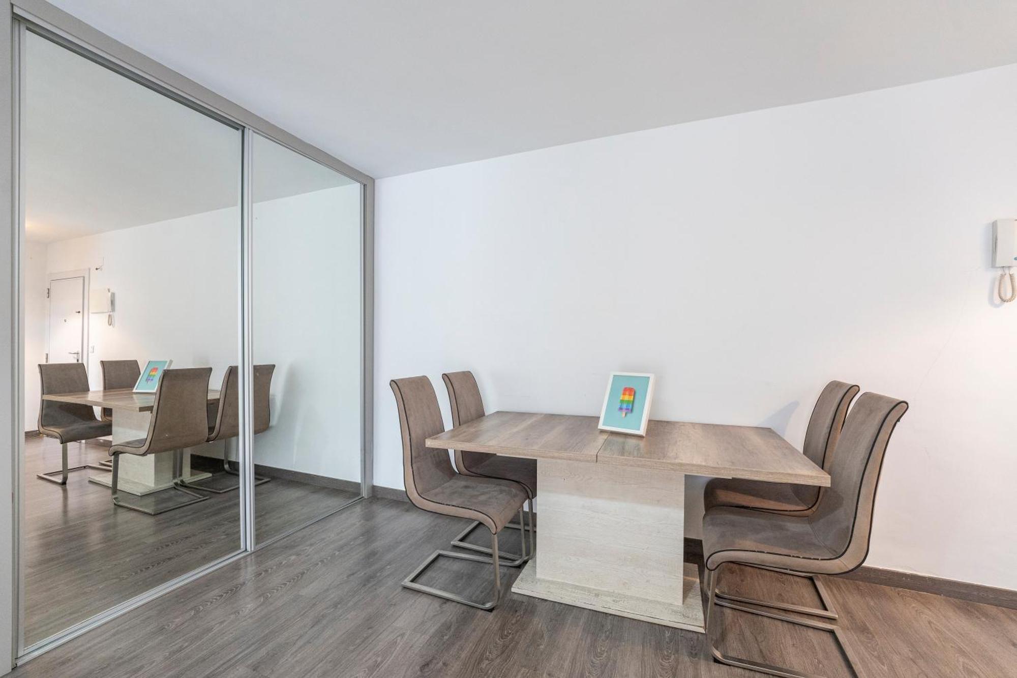 Apartament Ludy'S Vialia Center Malaga Exterior photo